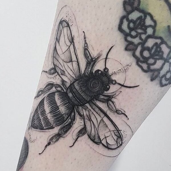 What Does a Bee Tattoo Mean?