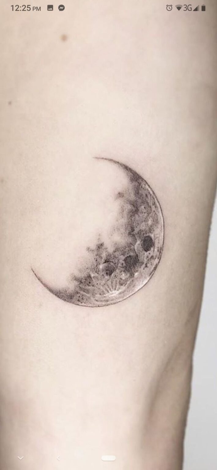 Moon Tattoo Meaning: The Mysterious Pull of Feminine Energy ...
