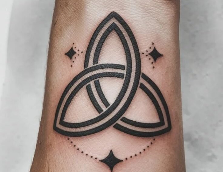 Knot Tattoo Ideas and meaning: The Endless Loop of Connection and Continuity