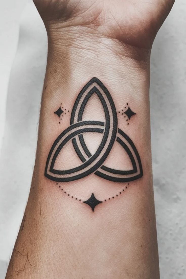 Knot Tattoo Ideas and meaning: The Endless Loop of Connection and Continuity