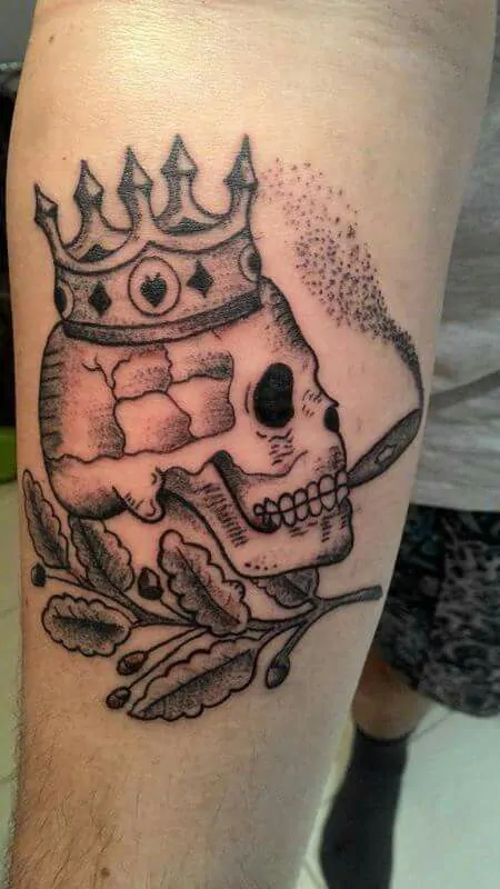 Russian prison tattoos showcasing the symbolism and codes of ink Russian Jail Tattoos Ideas and meaning